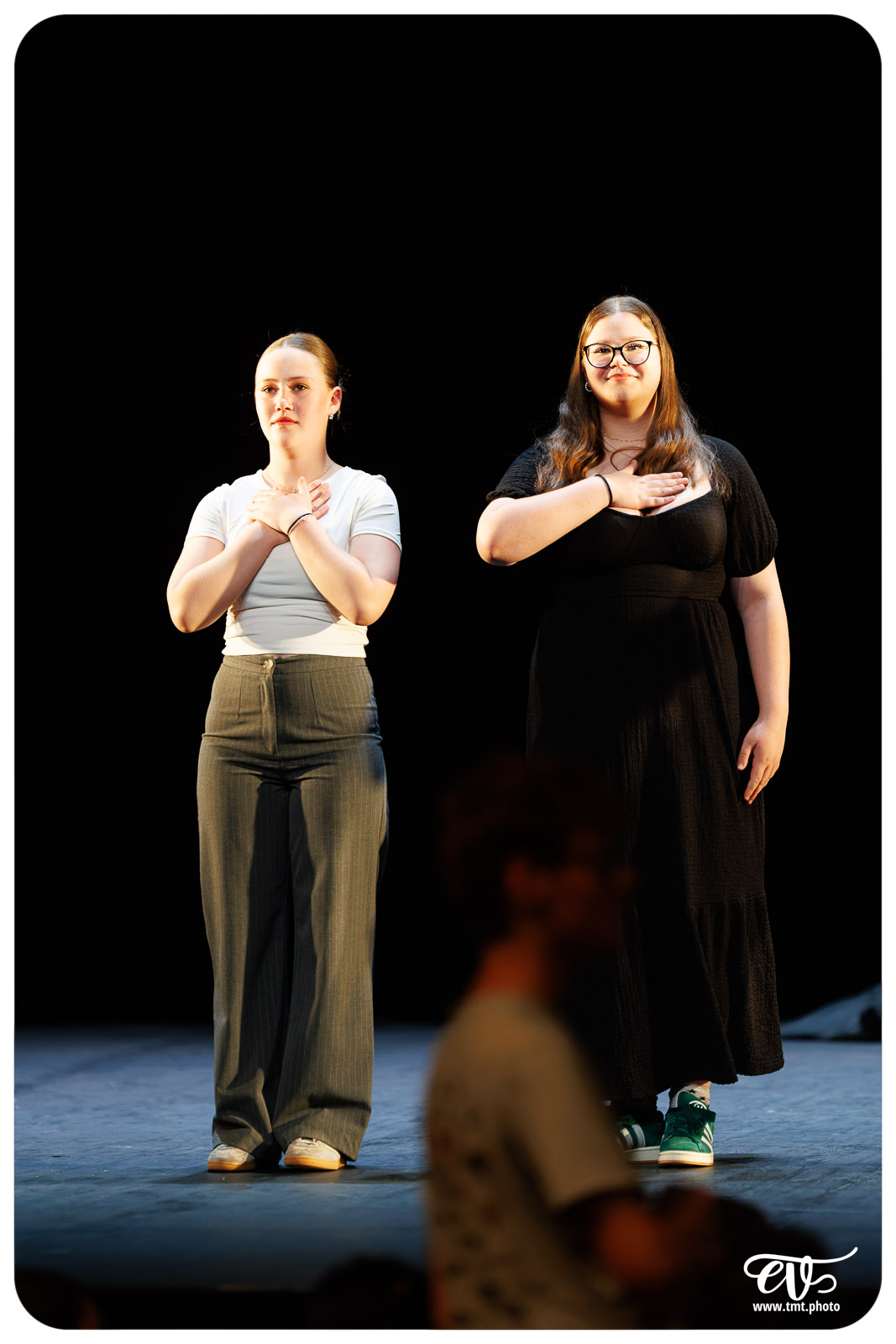 MAIS SONGEONS À RÉPÉTER S'IL VOUS PLAIT !